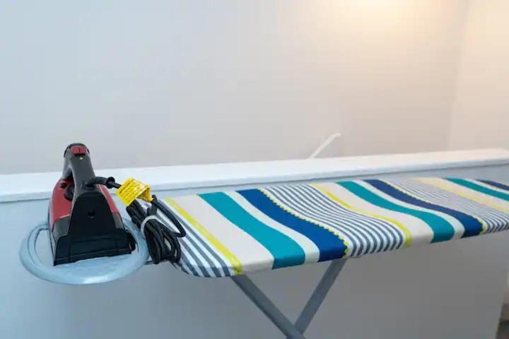 Cosy 2 Bed With Parking Near Piccadilly, Etihad Stadium And Coop Live Sleeps Up To 5 Villa Manchester Ngoại thất bức ảnh